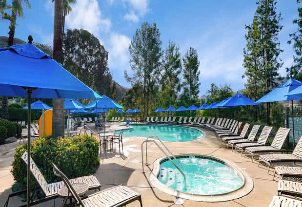 Broadway Hill pool
